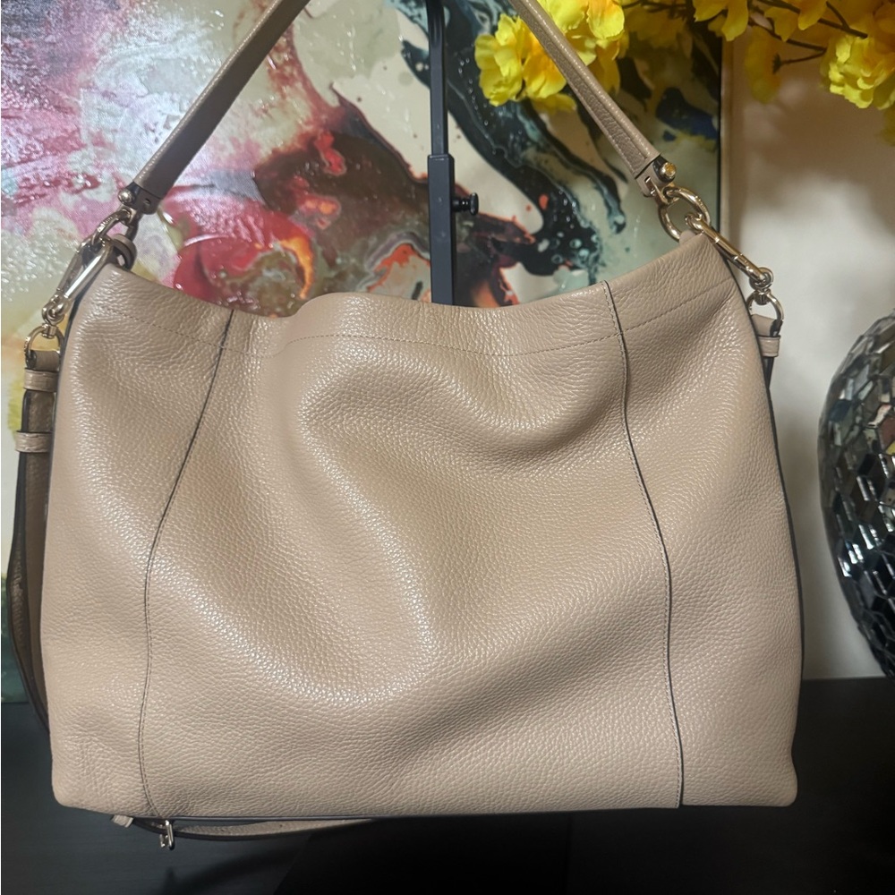 Coach Tan Leather Shoulder Bag - Picture 9 of 9